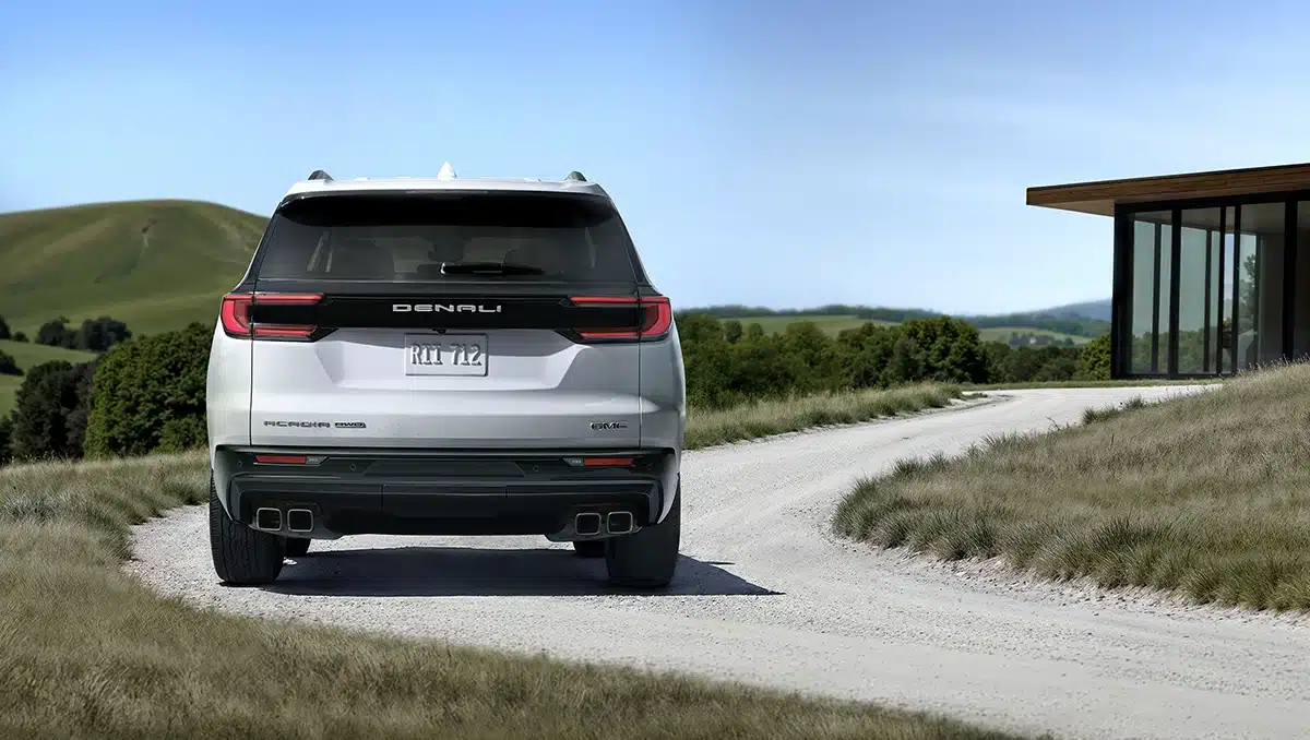 2026 GMC Acadia Denali Ultimate 5