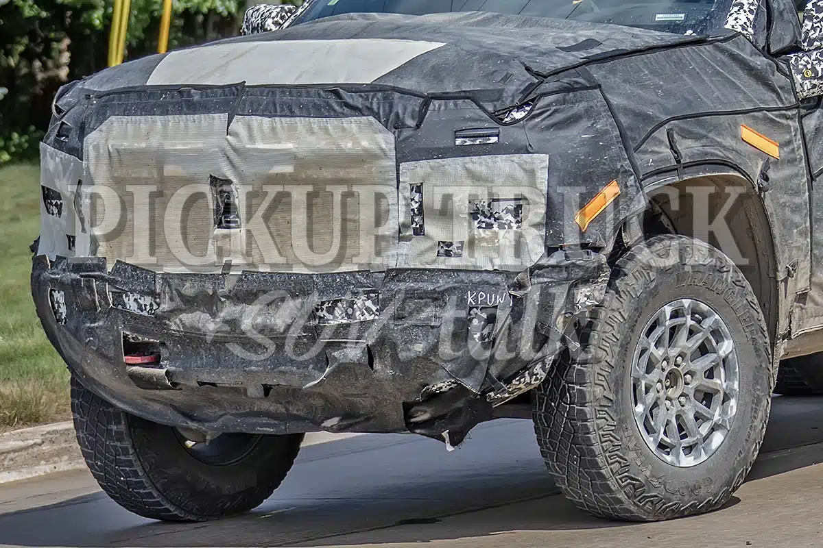 2027 Chevy Silverado 1500 ZR2 Spied 4