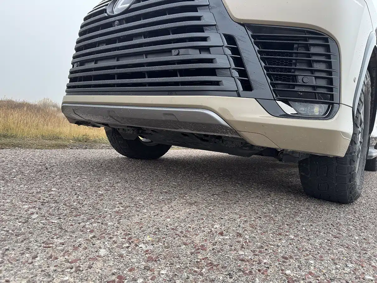 2025 Lexus LX 700h 7