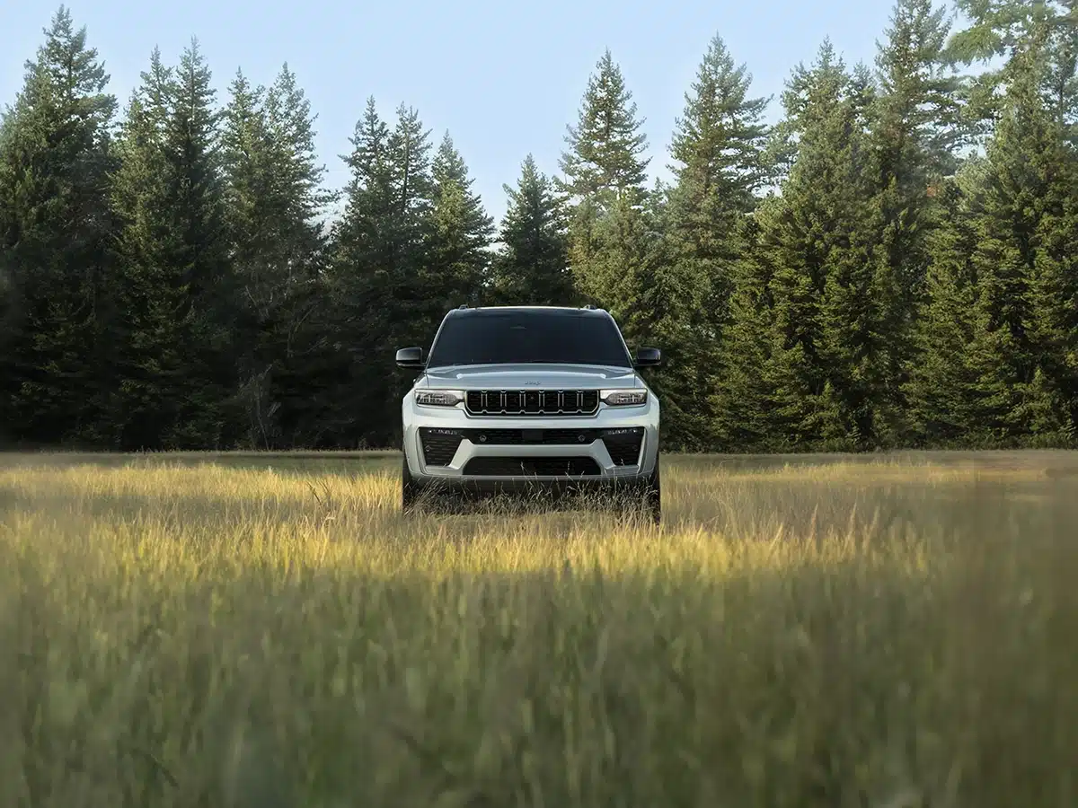 2026 Jeep Grand Cherokee 2