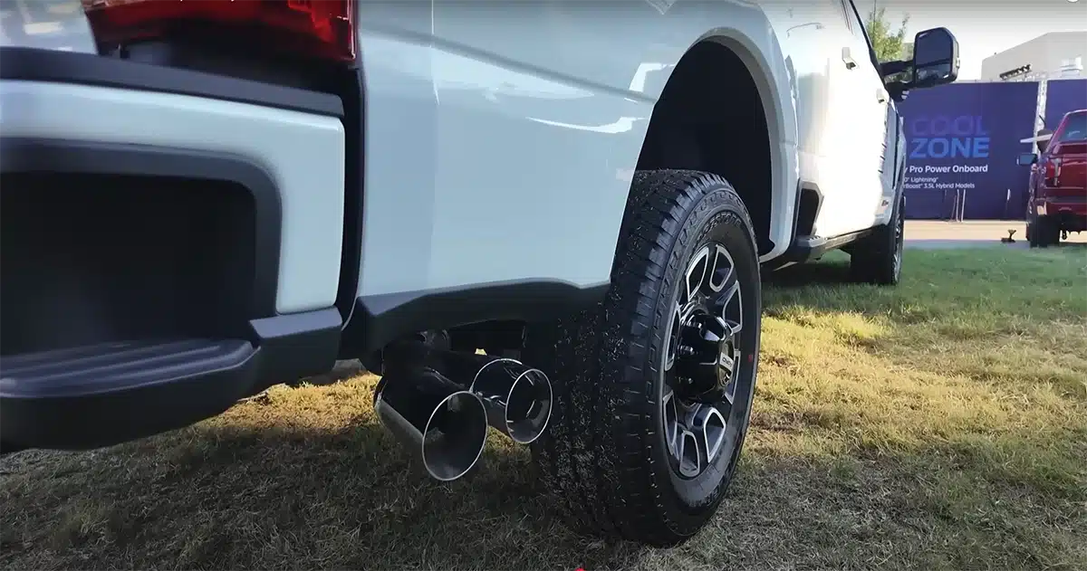 2025 Ford F-250 Platinum 3