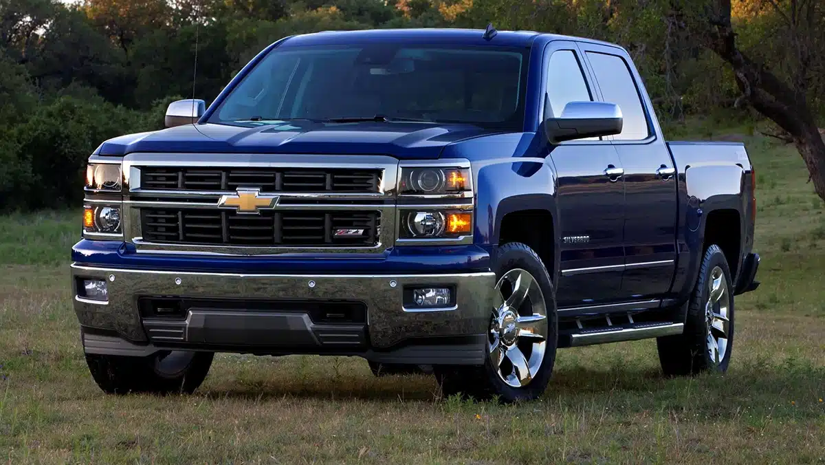 GM V8 Engine Technology 1