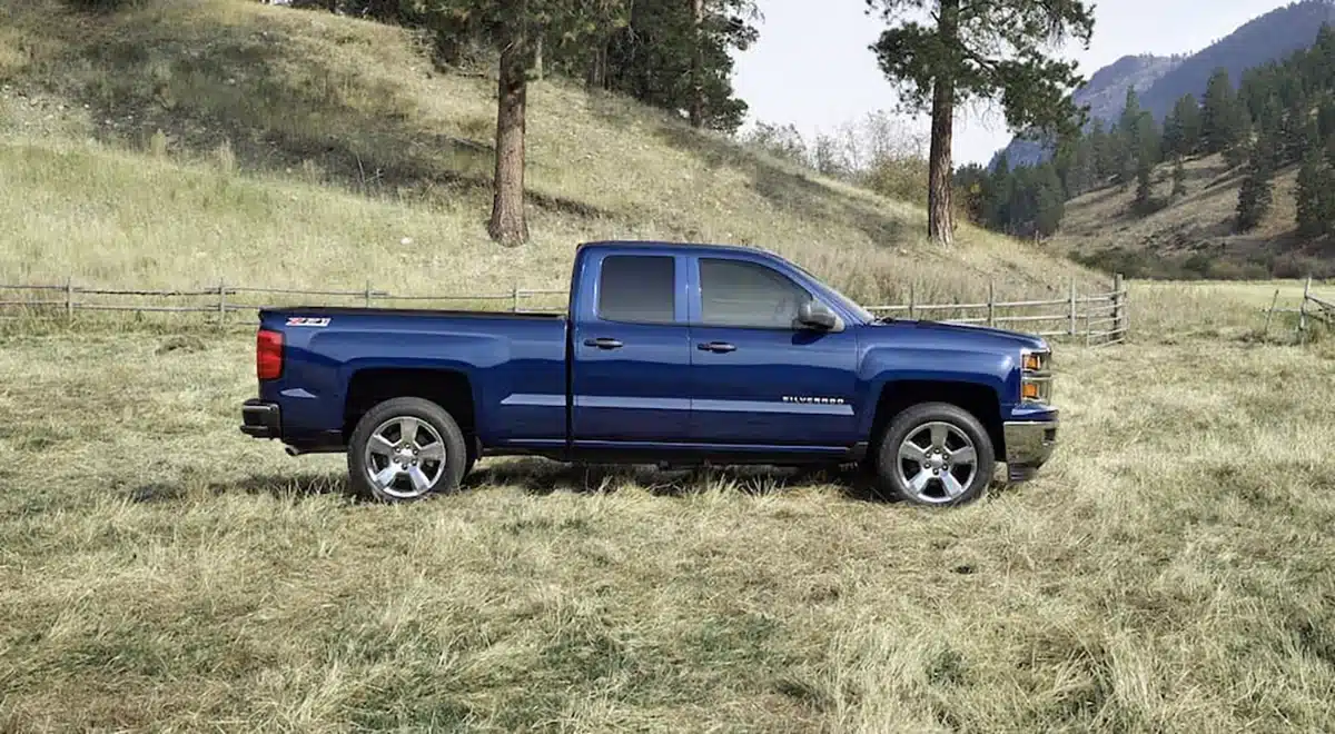 GM V8 Engine Technology 2