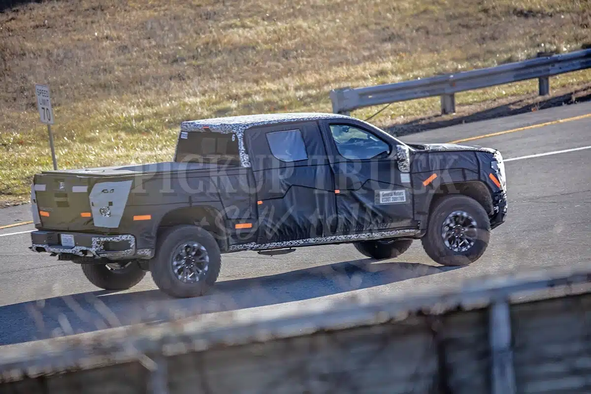 2027 GMC Sierra 1500 AT4X 5