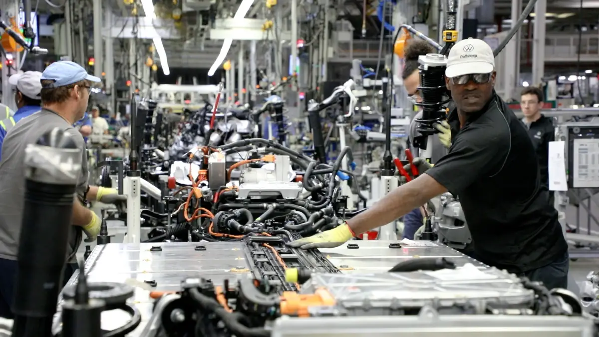 Volkswagen Chattanooga Plant prduction line