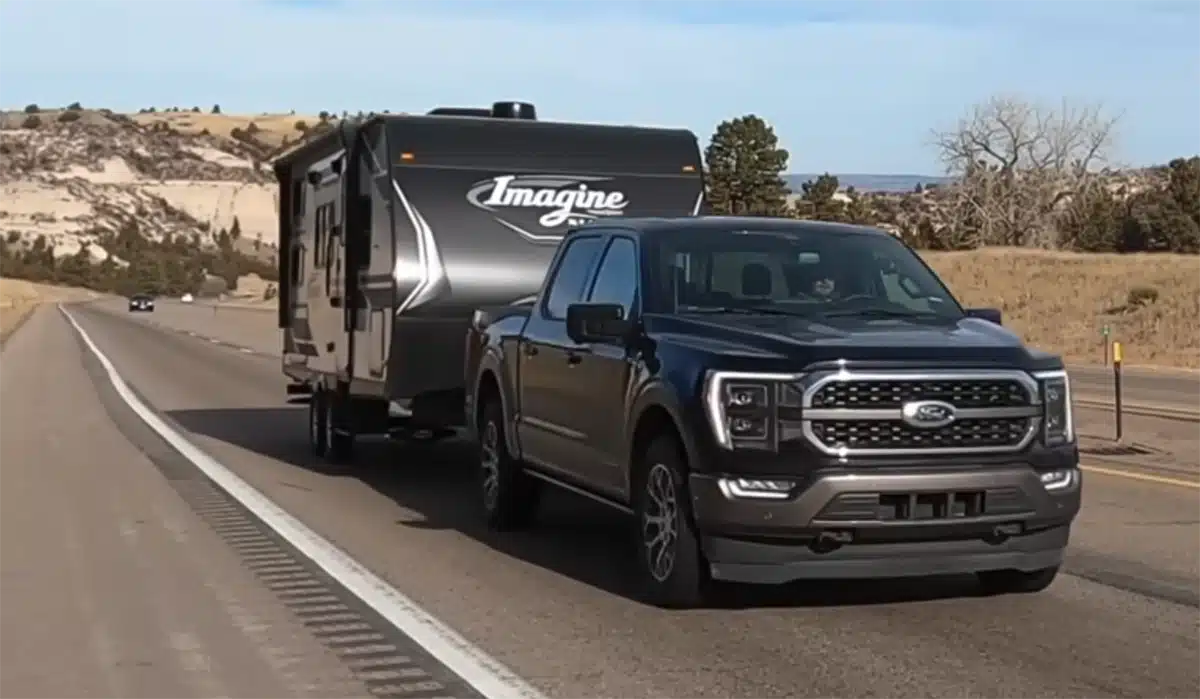Full-Size Truck Engine Tows 3