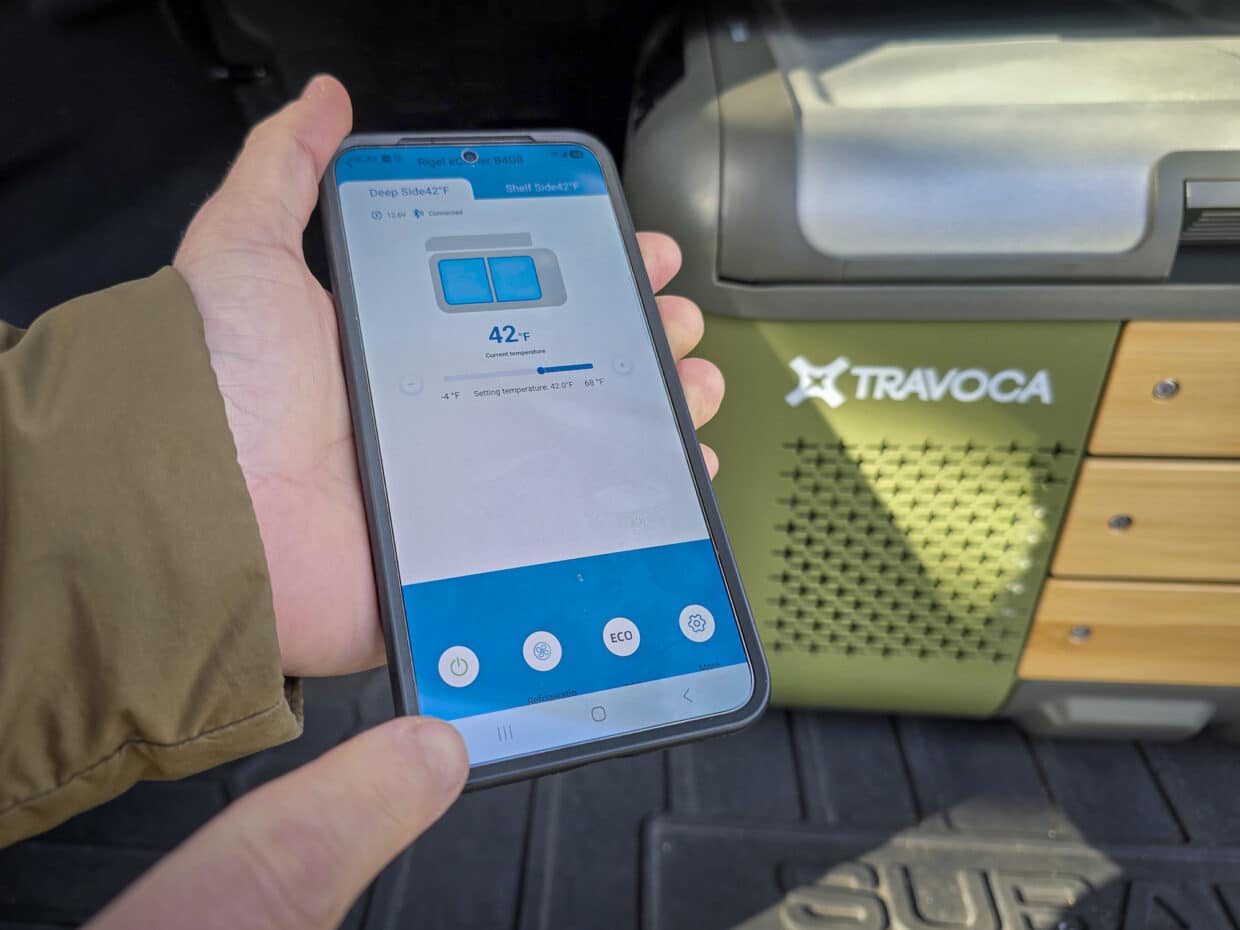 Travoca Rigel 25L Dual Zone eCooler's app on smartphone