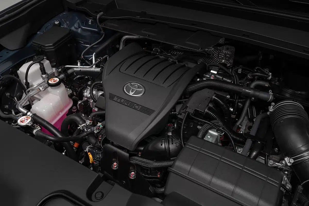 Toyota Dealers Running Low on 0W-8 Oil 3