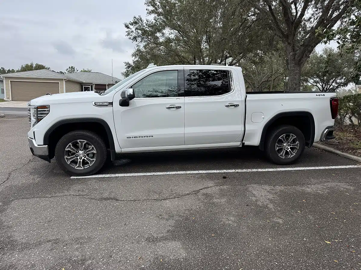 2026 GMC Sierra 1500 SLT 2
