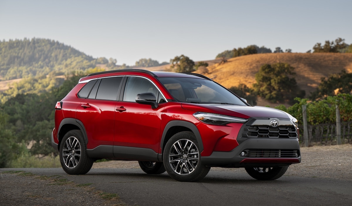2026 Toyota CorollaCross XLE AWD