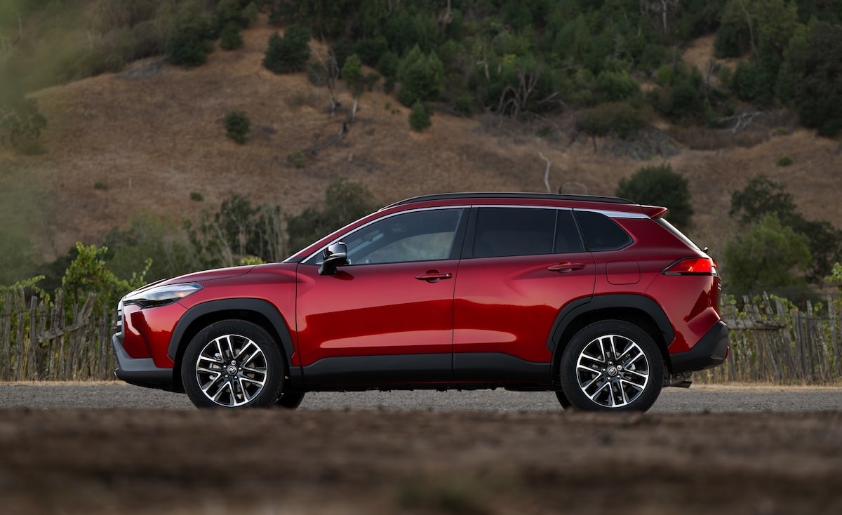 2026 Toyota CorollaCross XLE AWD