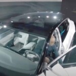 electric Chrysler SUV