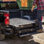 2022 Chevrolet Silverado HD Multi-Flex Tailgate
