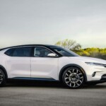 The Chrysler Airflow Concept features a dynamic design proportion, with a low ride height and streamlined, two-tone roof line that achieves an elegant yet athletic profile.